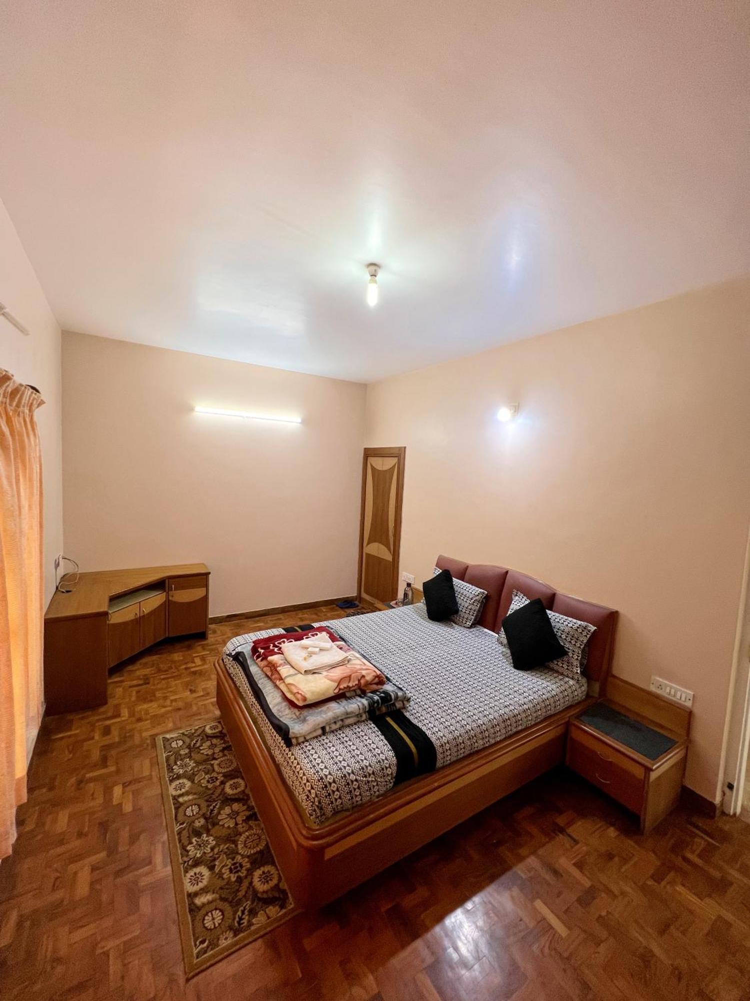 Chill Inn - Families Only Утакаманд Экстерьер фото