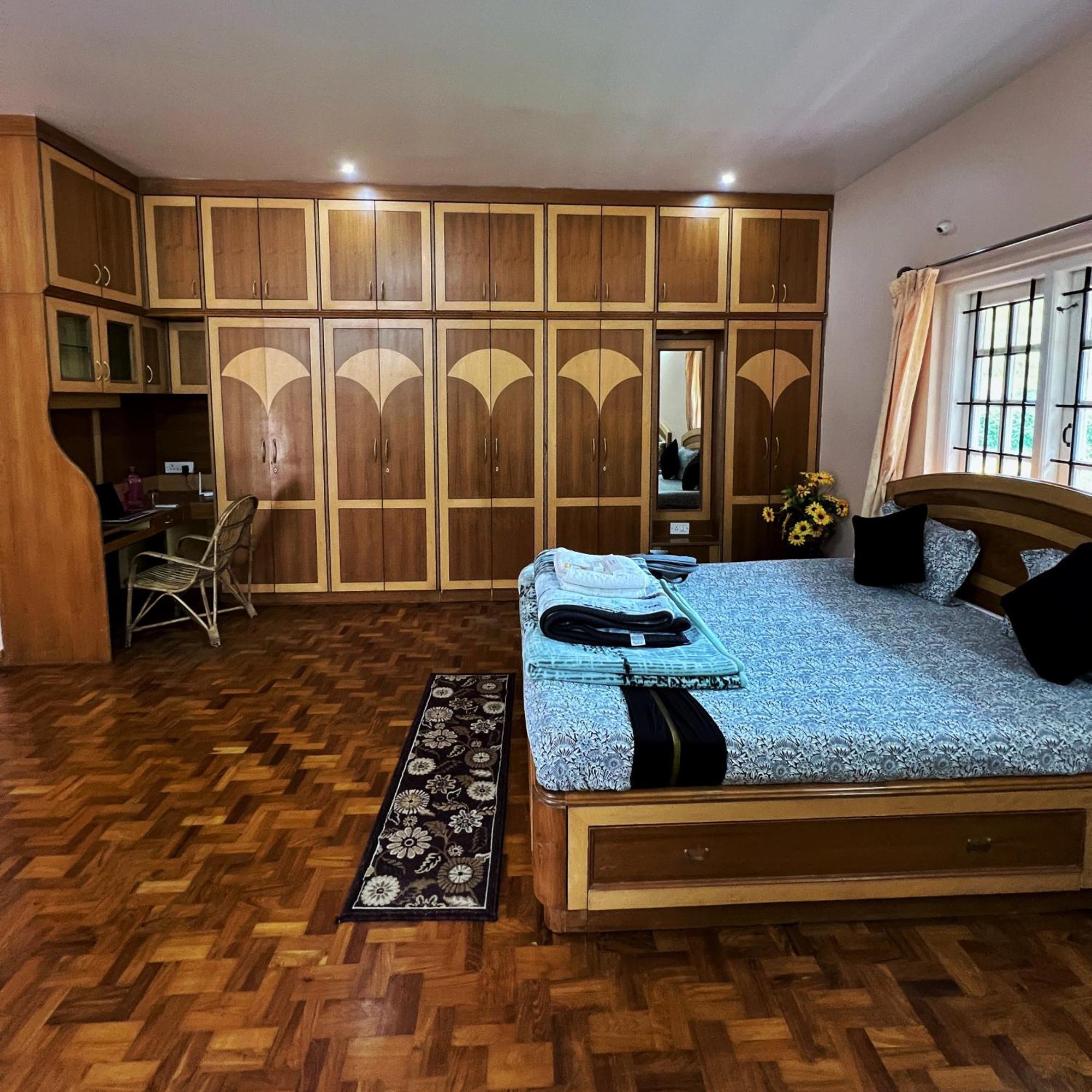 Chill Inn - Families Only Утакаманд Экстерьер фото